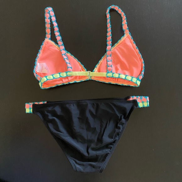 Multi-Colored Bikini - Picture 7 of 11